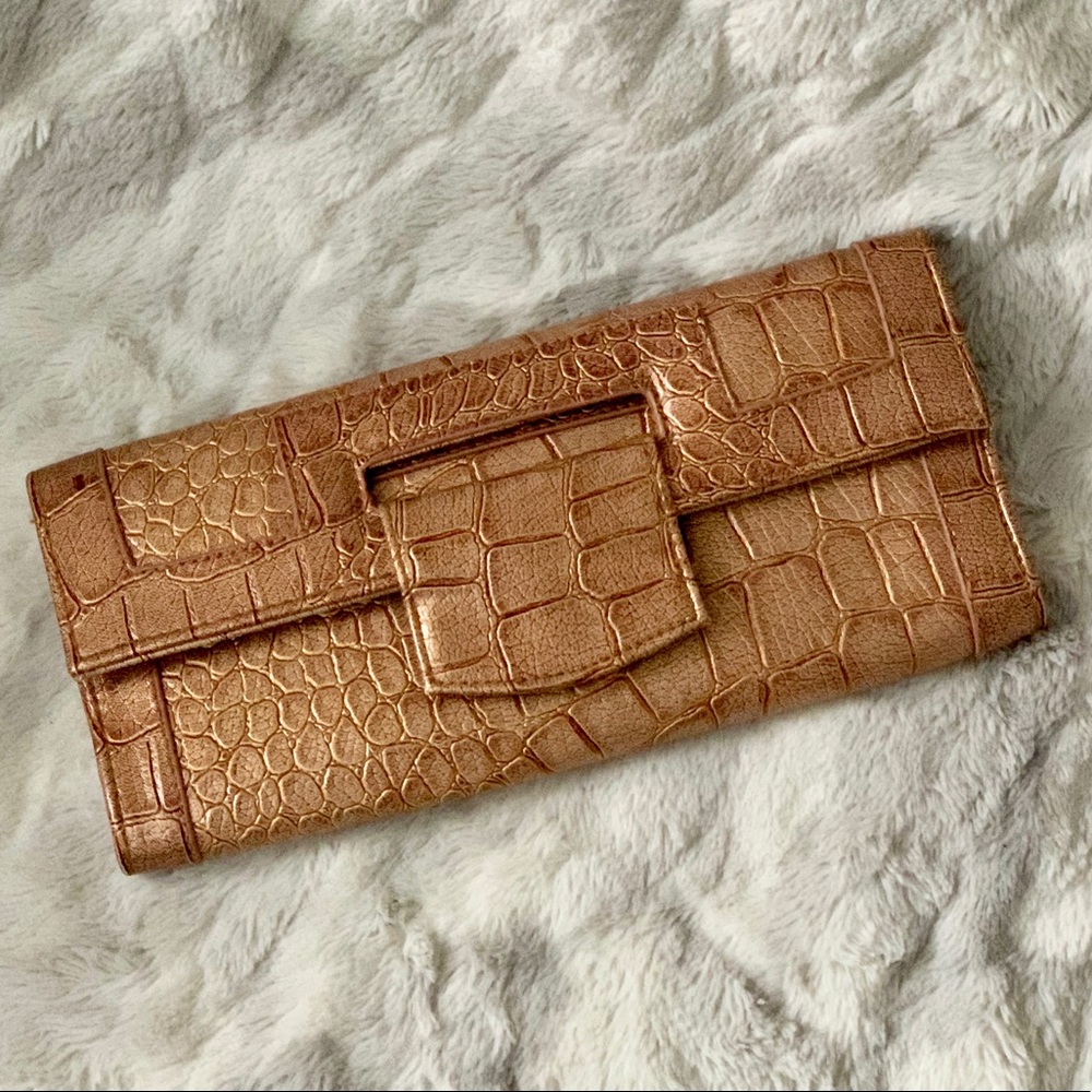 Champagne/Tan Mock-Crocodile Clutch 11”L x 3”W x 5”H